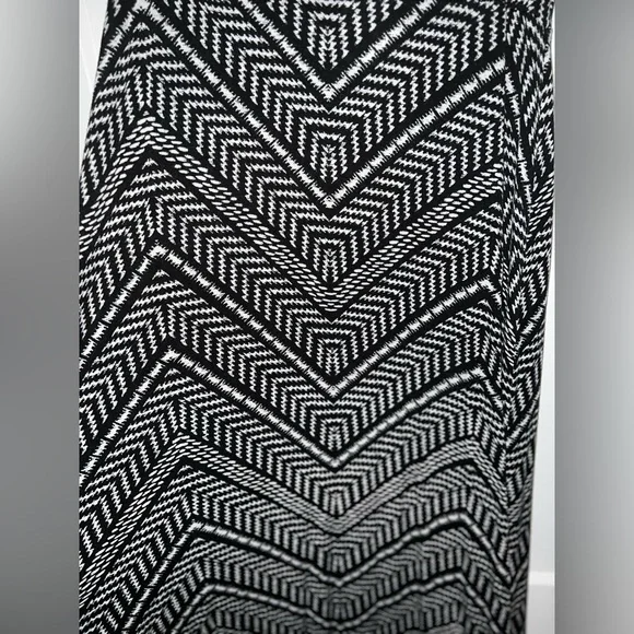 Living Doll Chevron Maxi Skirt - Picture 4 of 4